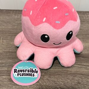 Teeturtle Pink and Blue Reversible Plush Octopus